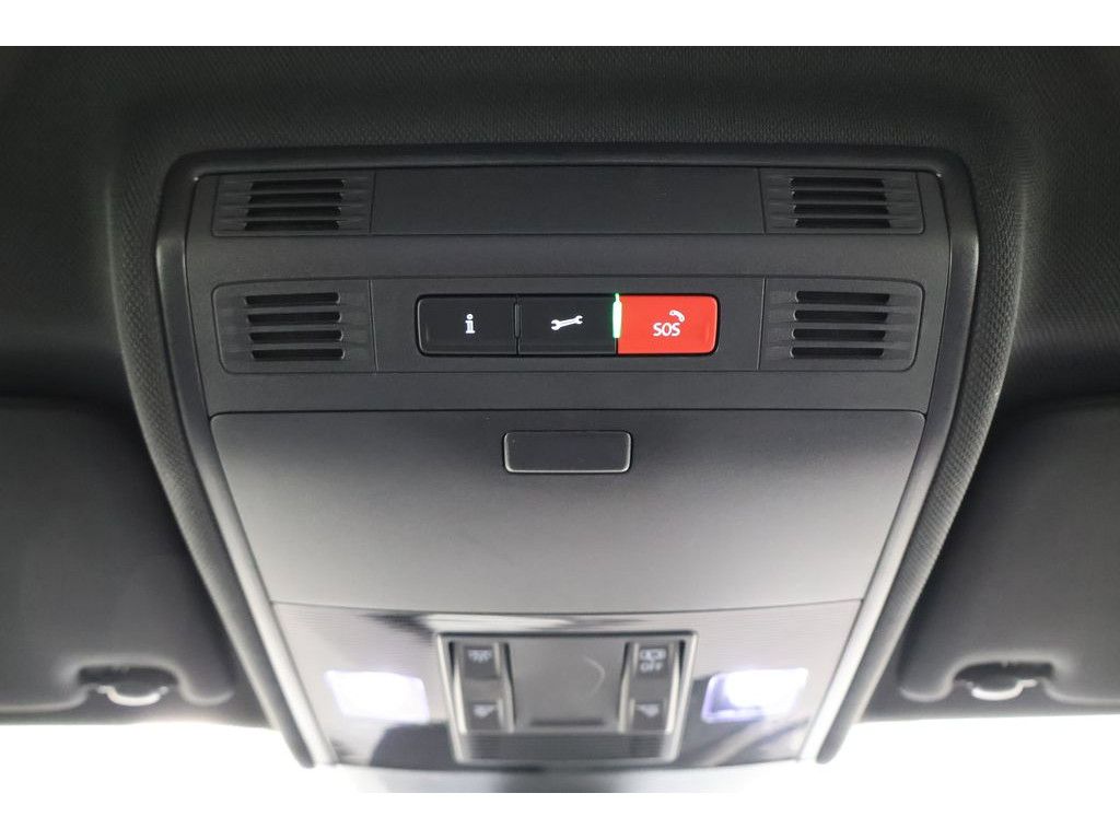 Volkswagen Polo VI 1.0 TSI R-Line DSG,Navi,Matrix,RFK