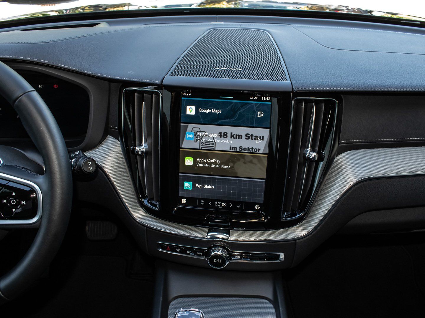 Volvo XC60 B5 (E6d) Ultra Black Edition 360 3xKLIMA LM