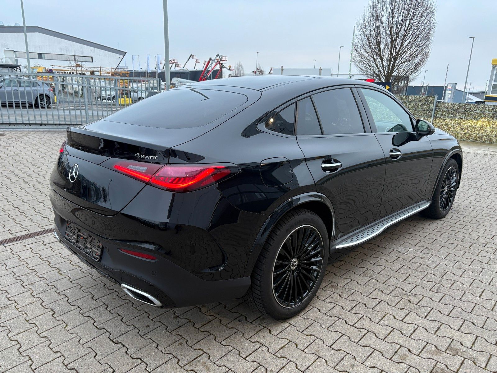 Mercedes-Benz Coupe GLC 220d/4M /AMG Line/Memory/pano