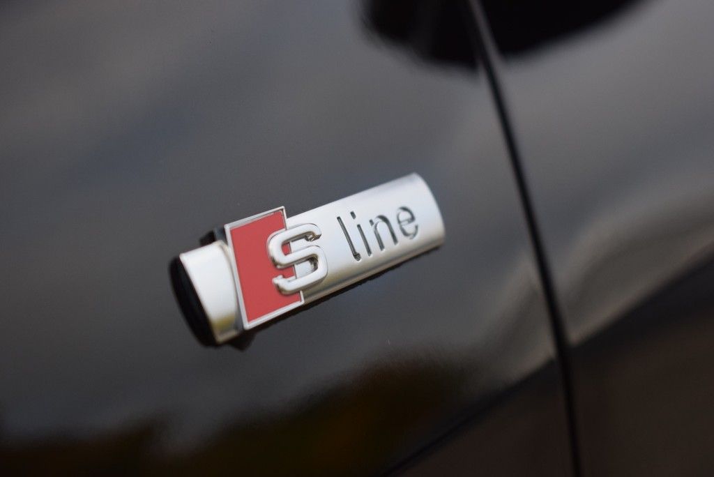 Audi A5 Avant TDI quattro *S-line*Matrix*AHK*HuD*360*