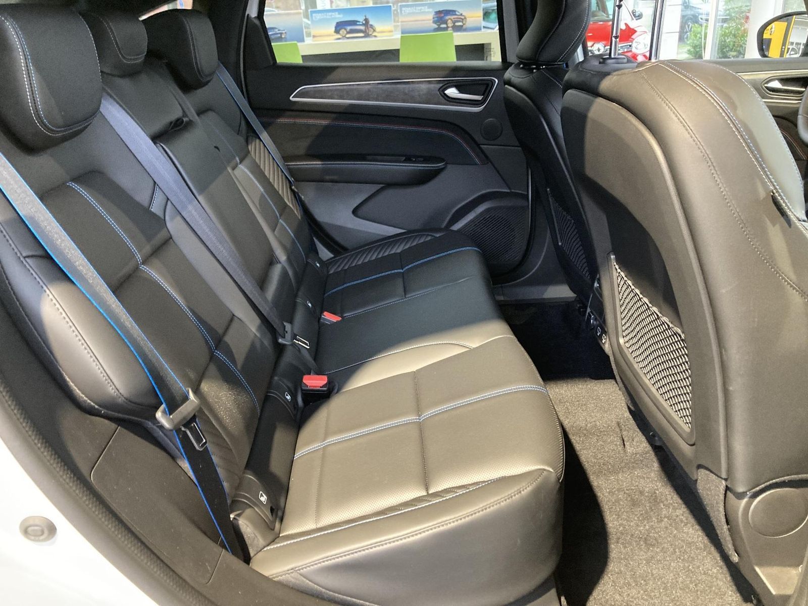 Renault Arkana ESPRIT ALPINE Full Hybrid - Samsaru's Car Outlet