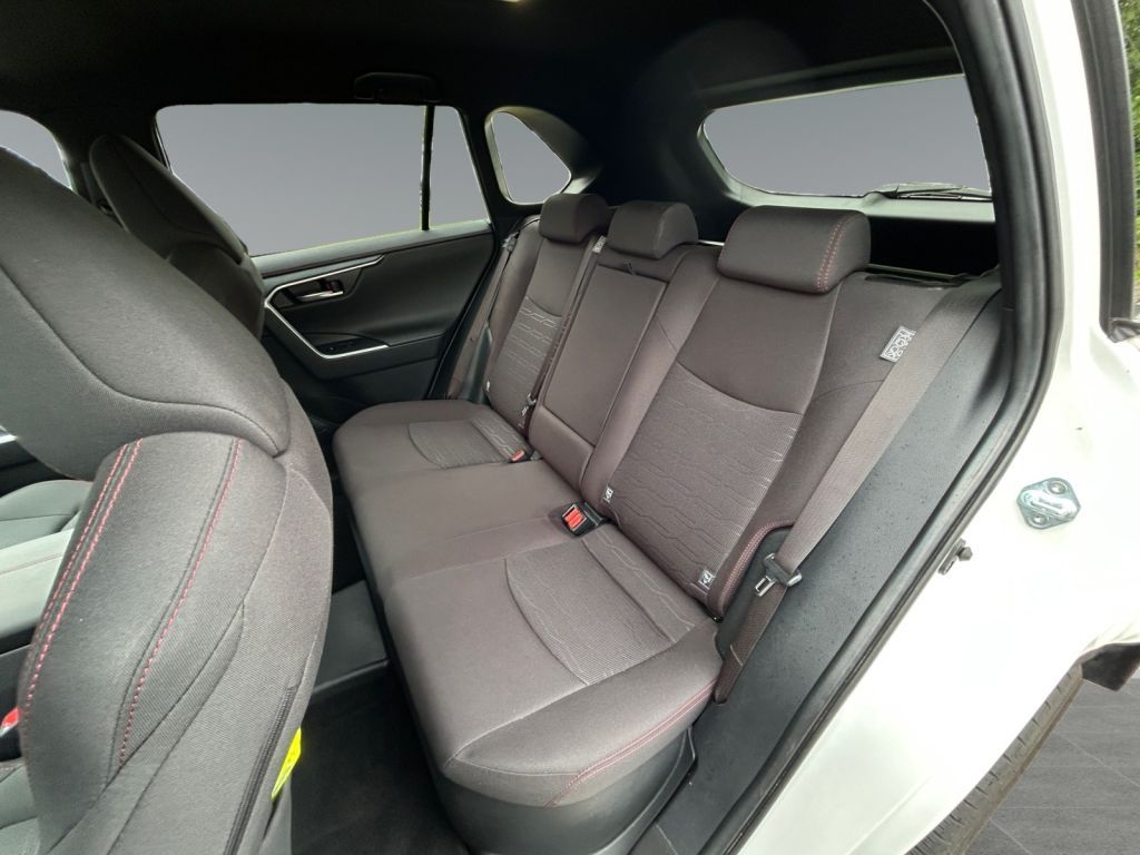 Toyota RAV 4 Plug-in Hybrid - Samsaru's Car Outlet