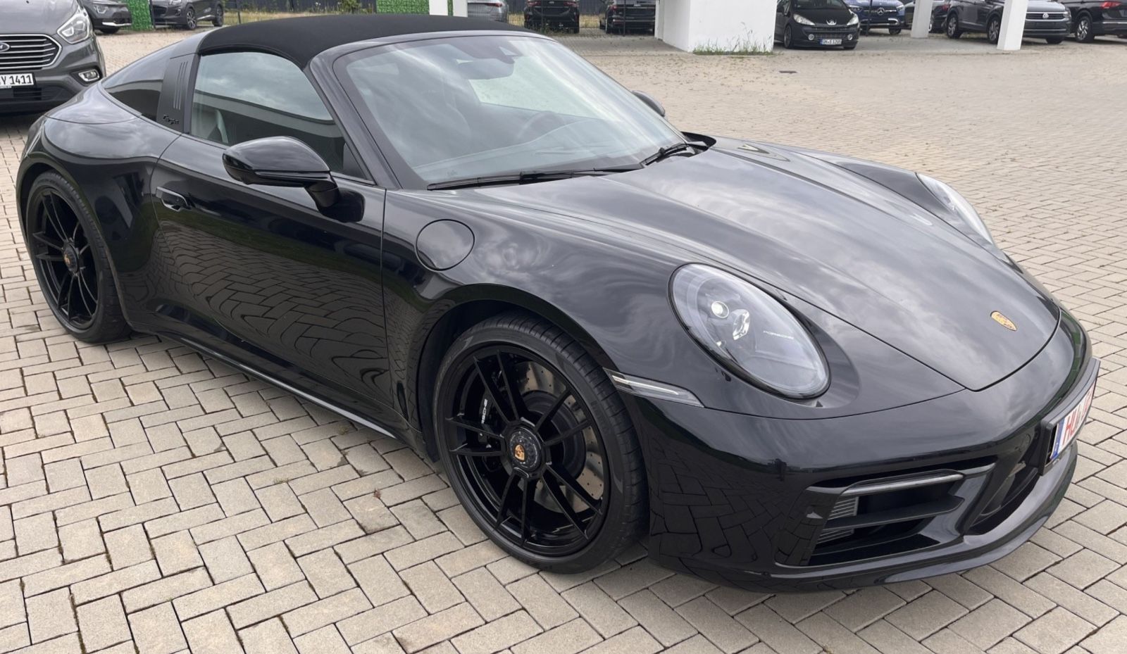Porsche 992 Targa 4 GTS - AVAILABLE - EXPORT - EUR1 -