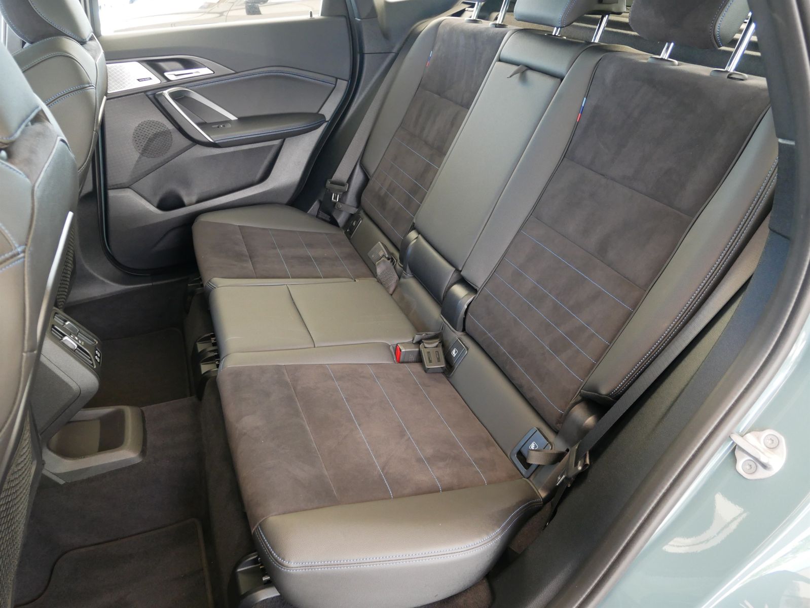 BMW X1 xDrive23d M SPORT - Samsaru's Car Outlet