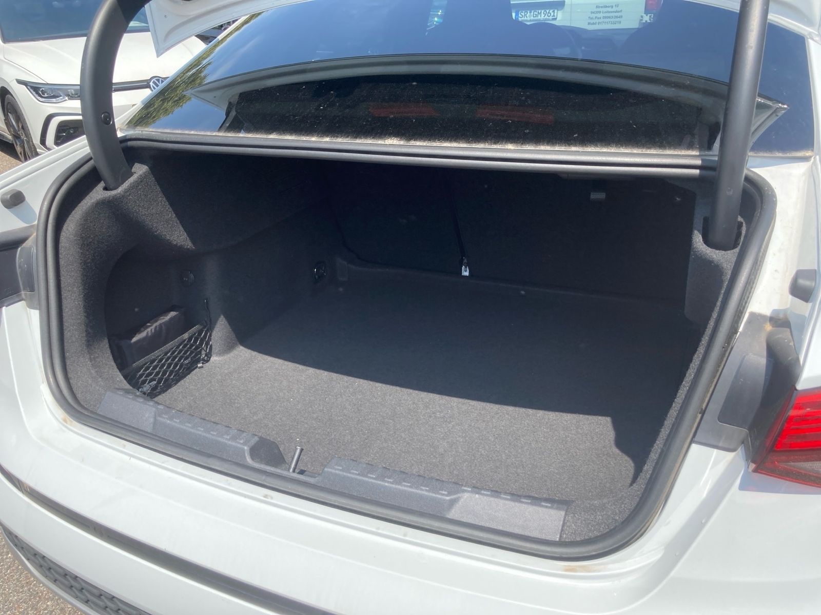 Audi A3 Limousine ADVANCED 30TFSI - Samsaru's Car Outlet