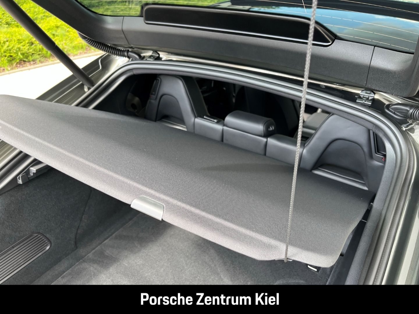 Porsche Panamera 4 E-Hybrid HA-Lenkung InnoDrive HUD