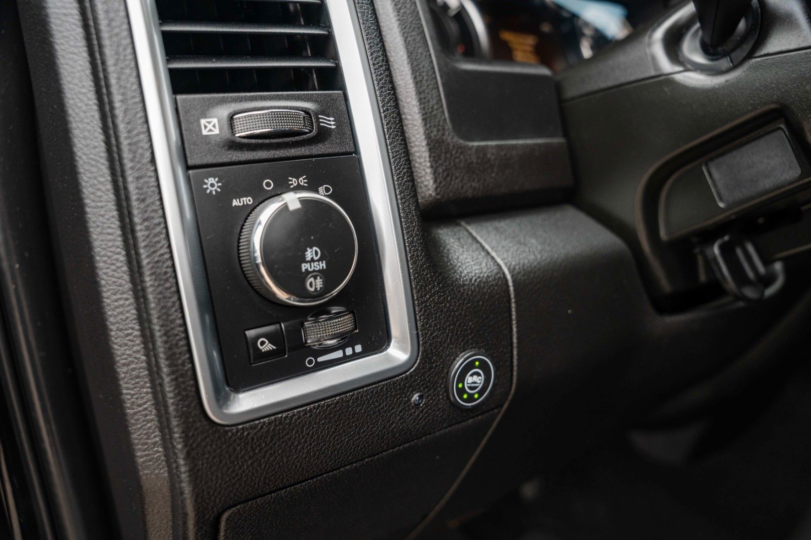 Dodge RAM 3,6 Classic LPG BRC 6 SITZE