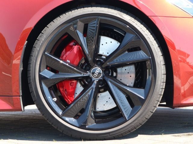Audi RS 6 Avant STANDHEIZUNG*AHK*HEADUP*ALLRADLENKUNG