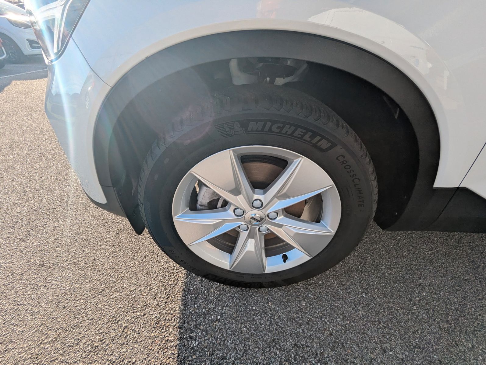 Volvo XC 40 B3 Core +AHK