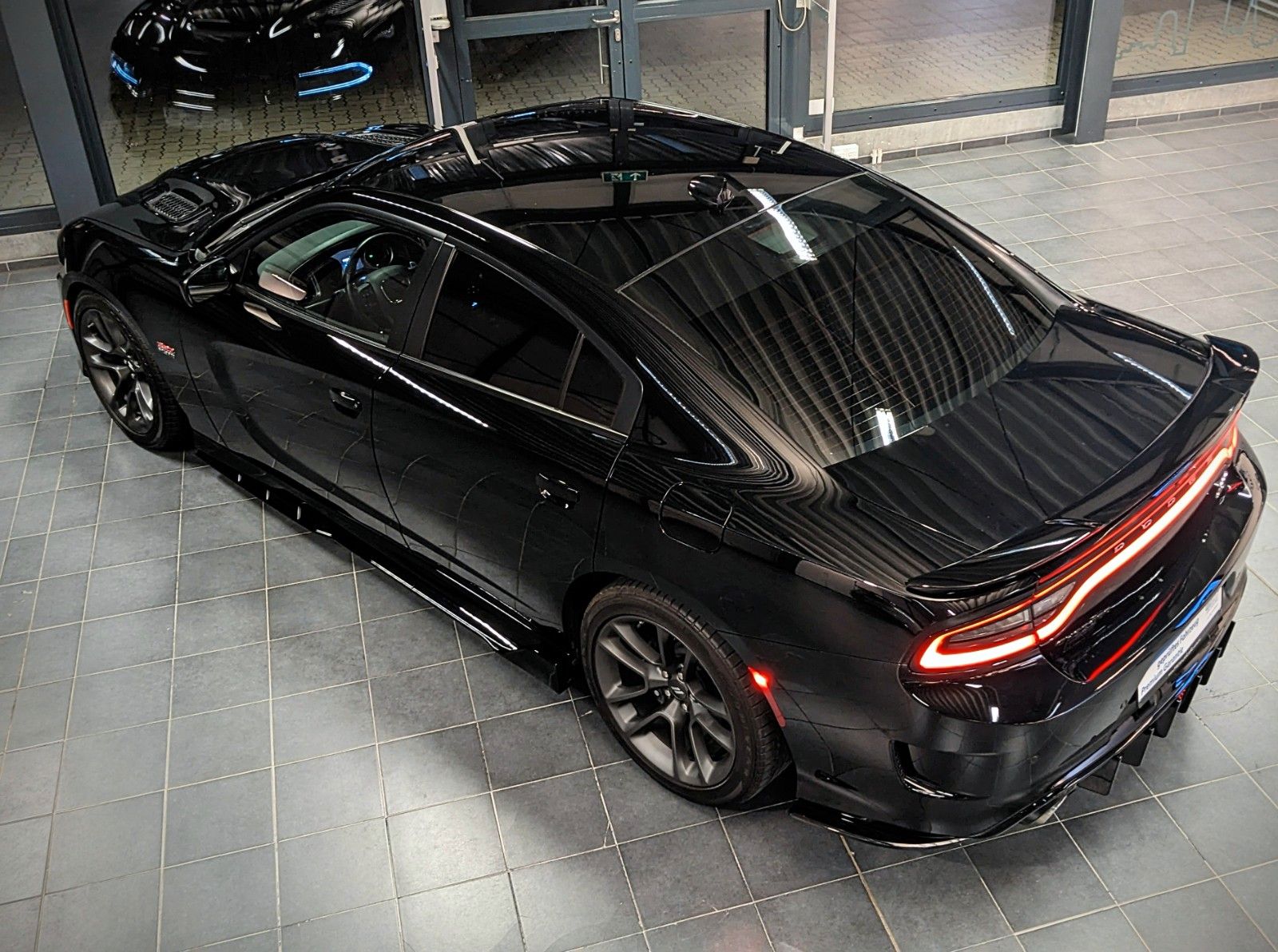 Dodge Charger SRT 6.4L V8 HEMI /Kamera/TÜV-Neu!