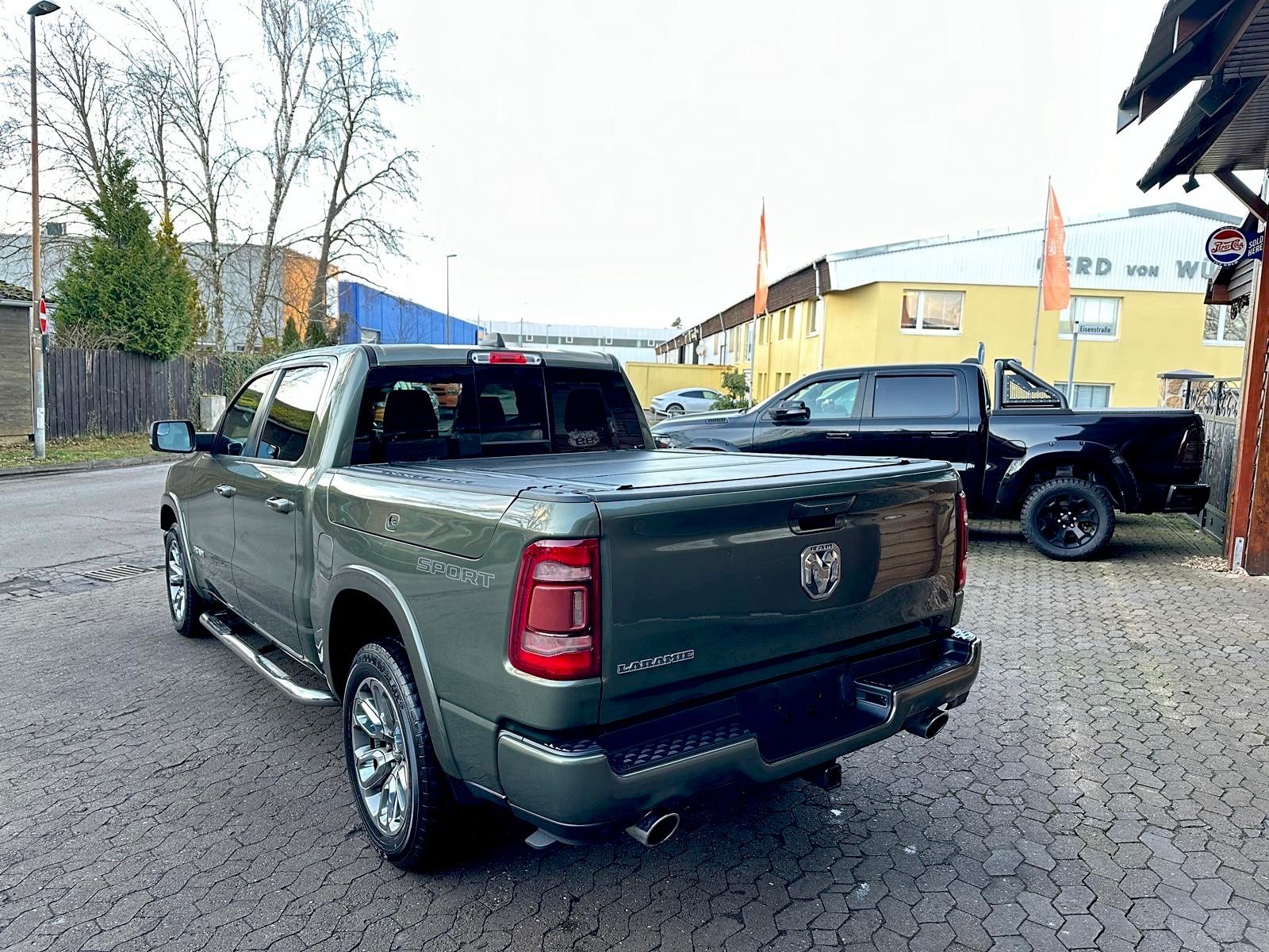 Dodge LARAMIE*5.7*LPG*AHK*NAVI*PDC*RAMBOX*GARANTIE*