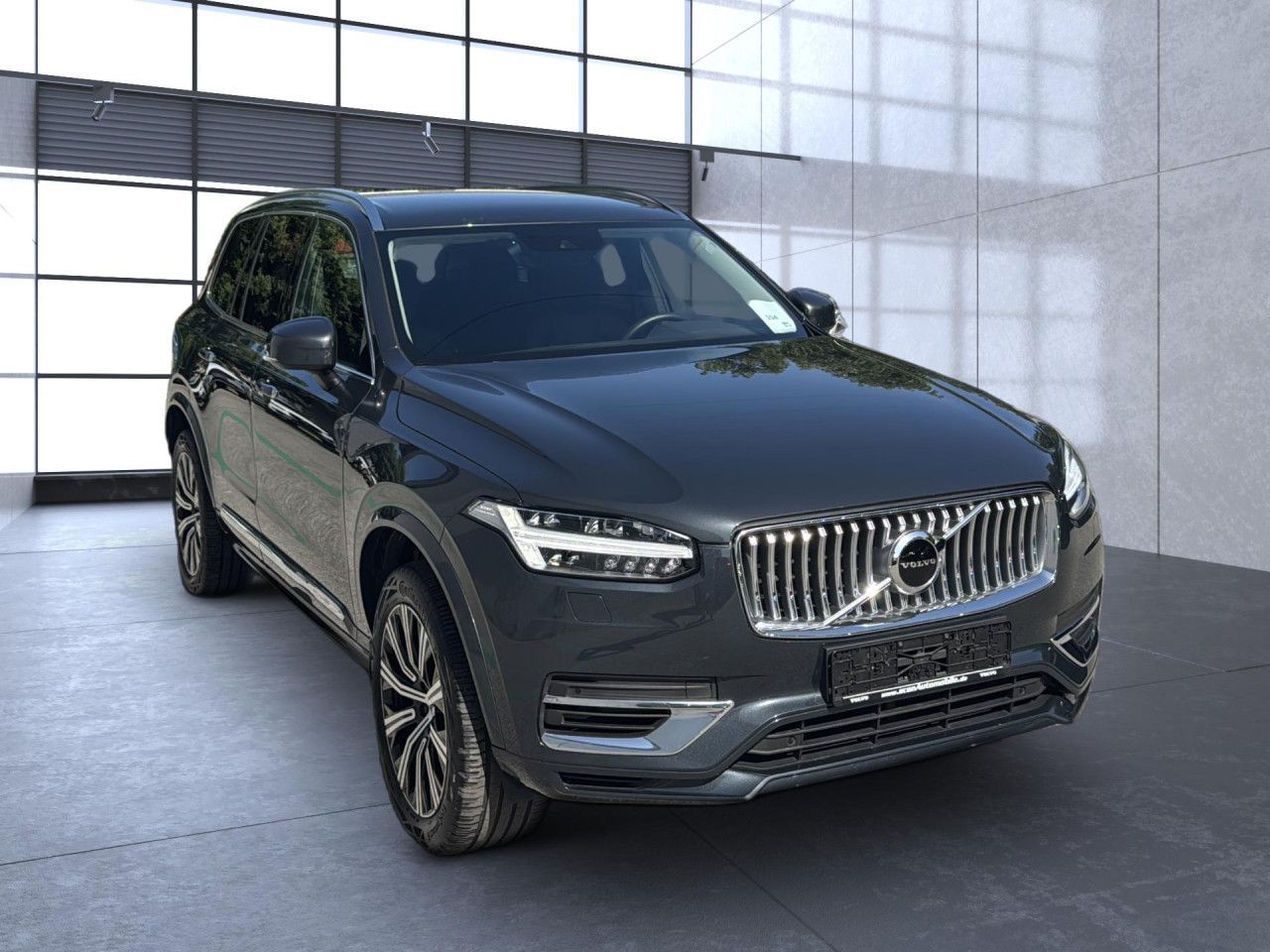 Volvo XC 90 Plus Bright Recharge Plug-In Hybrid AWD