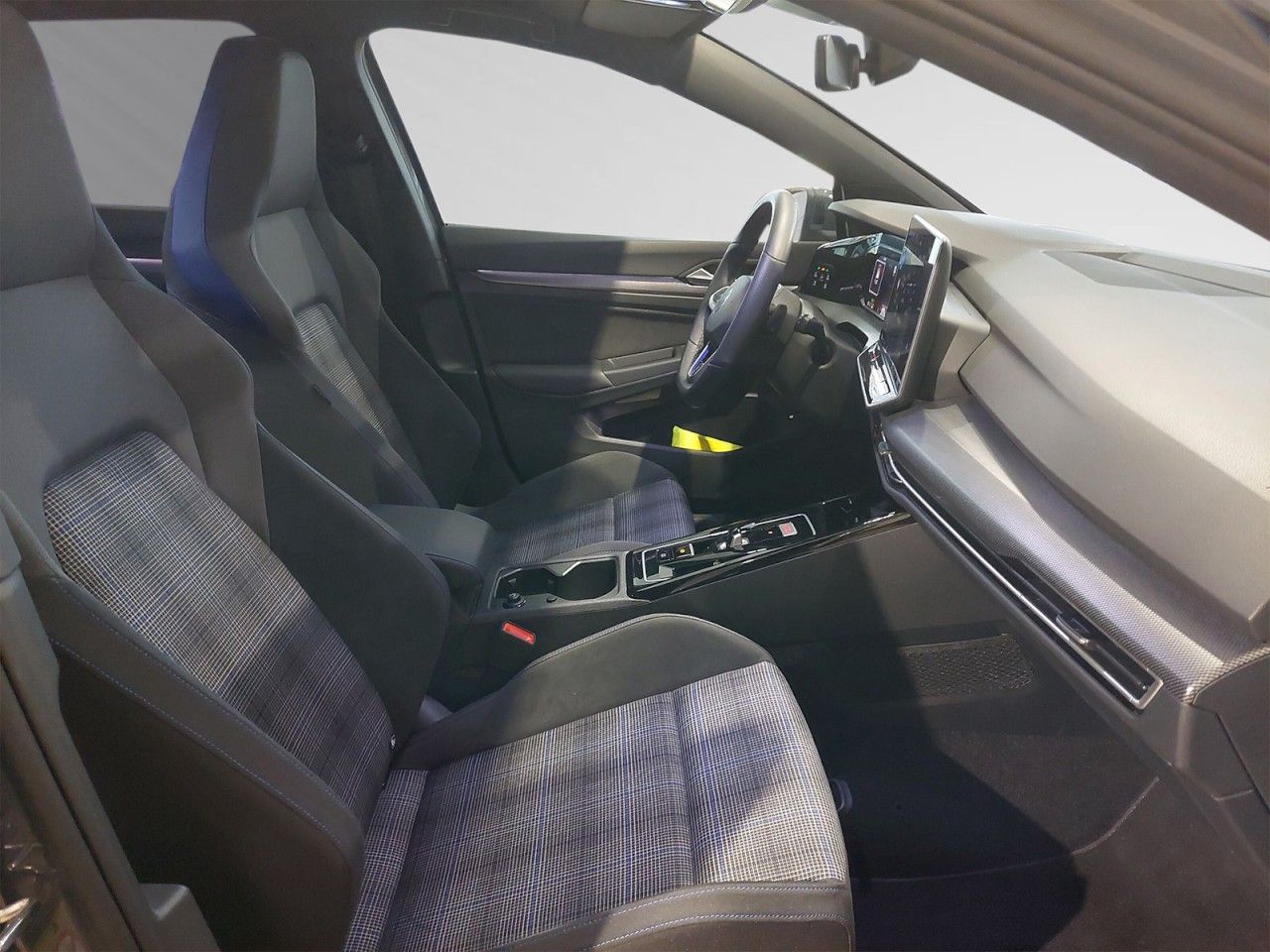 Volkswagen Golf VIII GTE 1.5 TSI eHybrid NAVI+SITZHZ+ACC