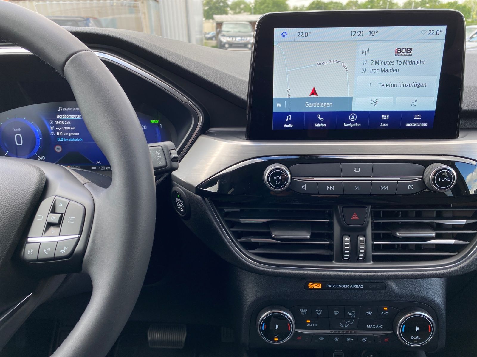 Ford Kuga Titanium X 2.5 PHEV - Samsaru's Car Outlet