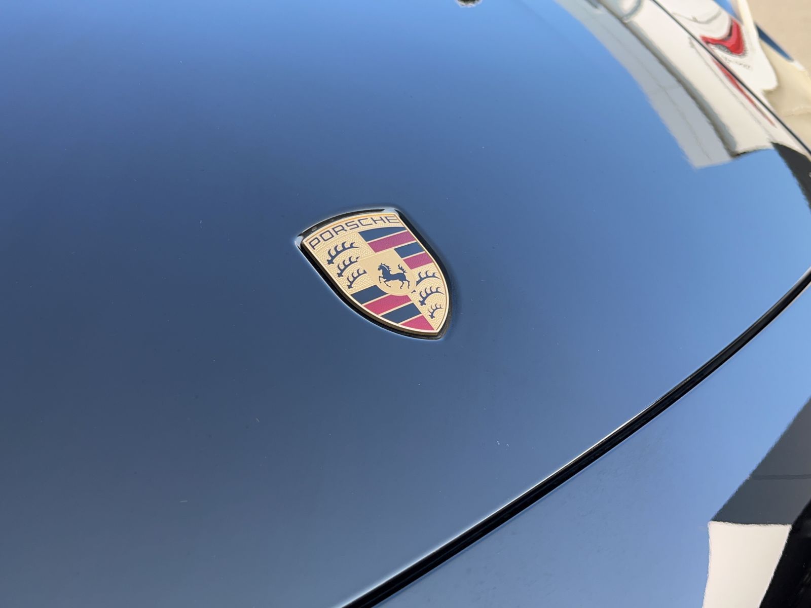 Porsche 992 (911) Carrera 4 GTS Cabriolet - BOSE - ParkA