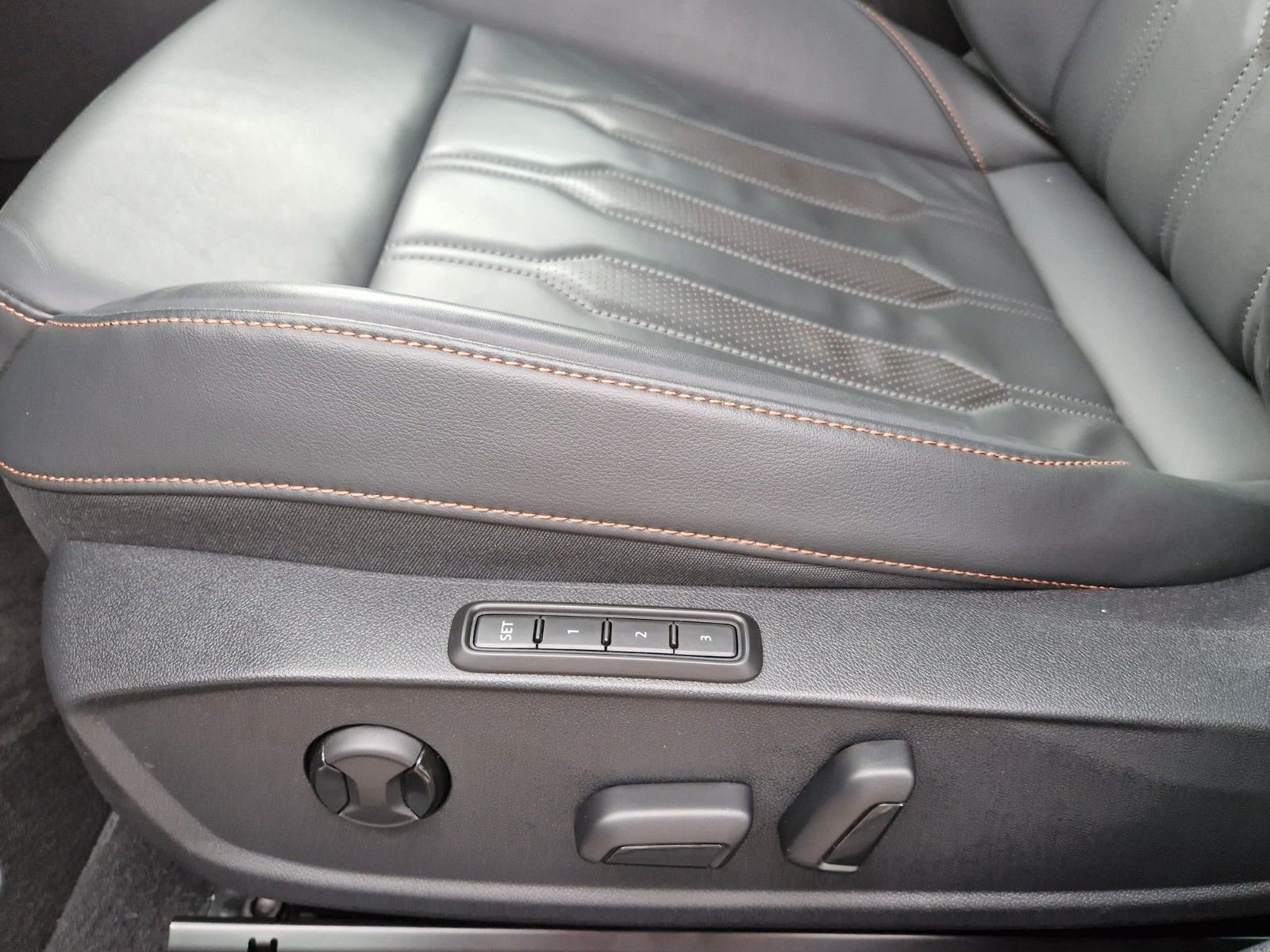 Cupra Formentor VZ 2.0 TSI 4Drive - Samsaru's Car Outlet