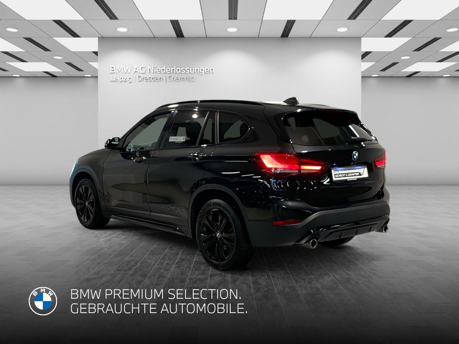 BMW X1 xDrive20i Sport Line - Samsaru's Car Outlet