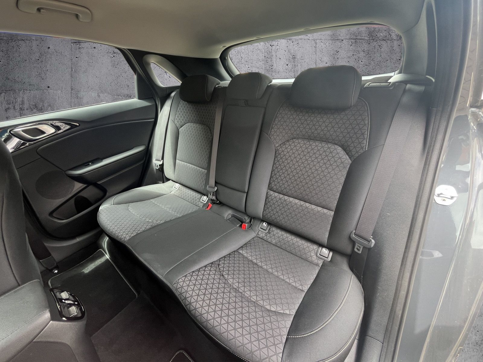 Kia Ceed 1.4 T-GDi Spirit - Samsaru's Car Outlet