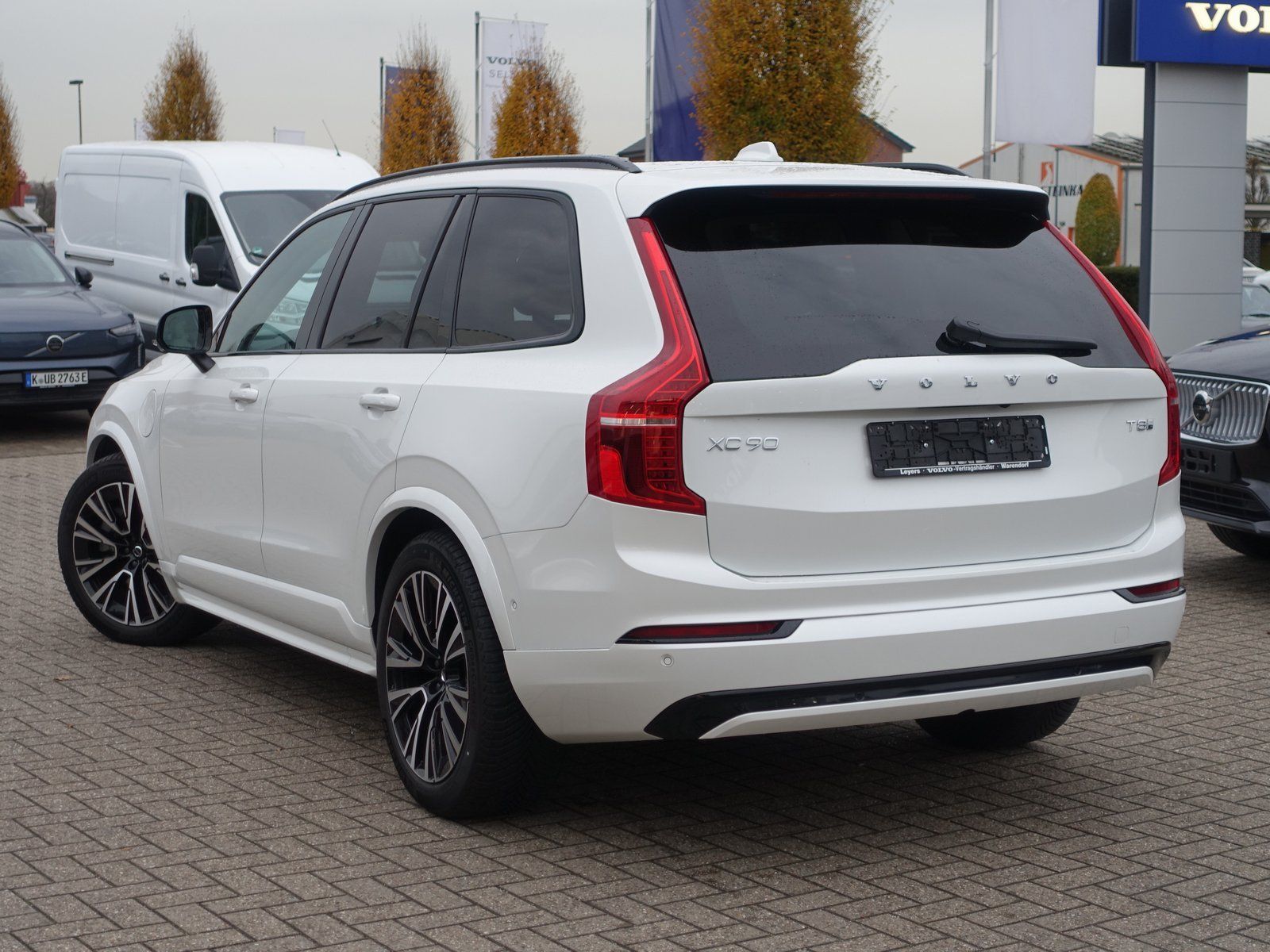 Volvo XC90 Ultra Dark T8 AWD Plug-in Hybrid PANO/FourC