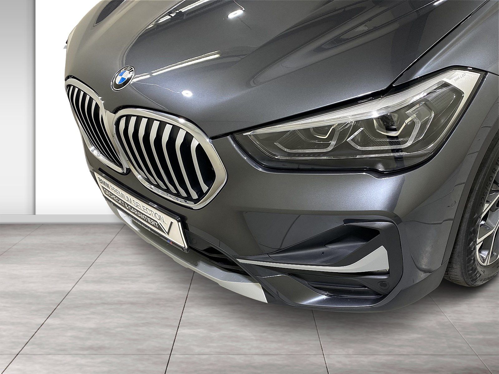 BMW X1 xDrive25e xLine - Samsaru's Car Outlet