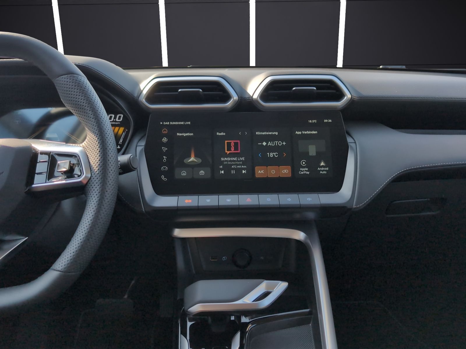 MG ZS Hybrid+ Luxury MY25