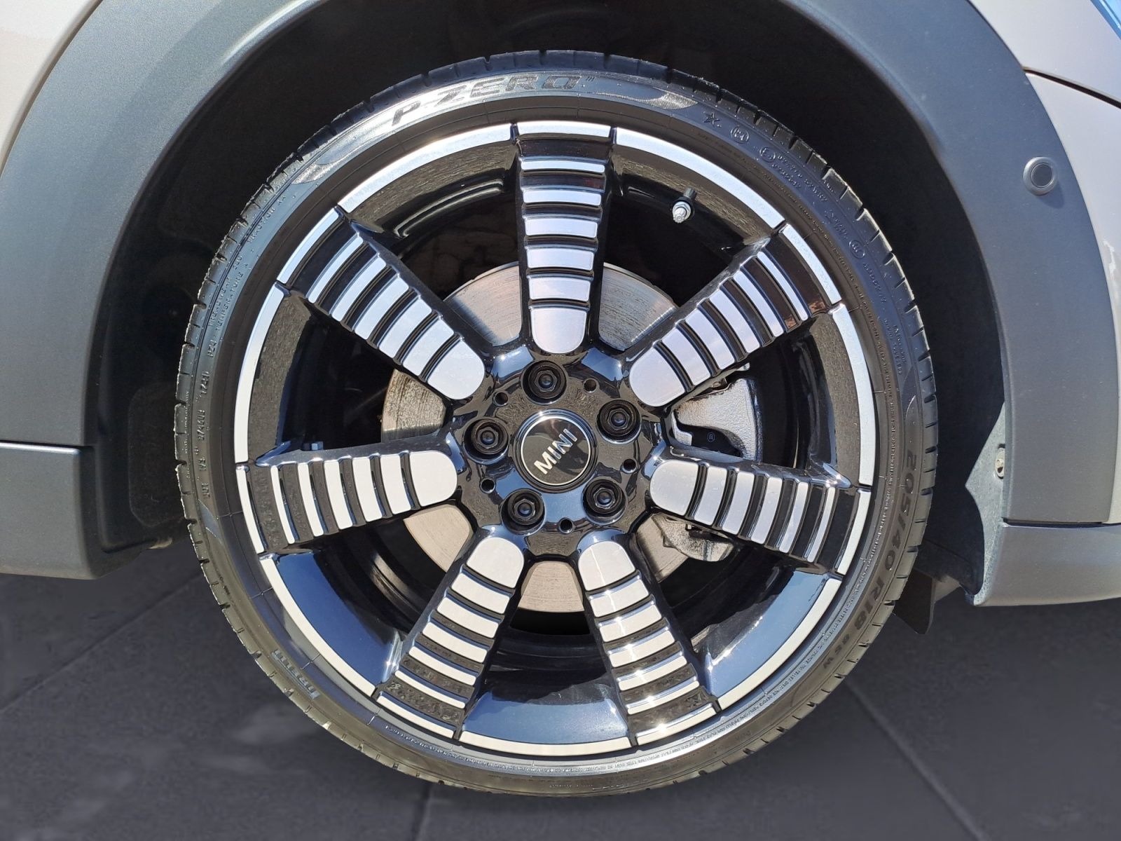 MINI Cooper S Classic Steptronic - Samsaru's Car Outlet