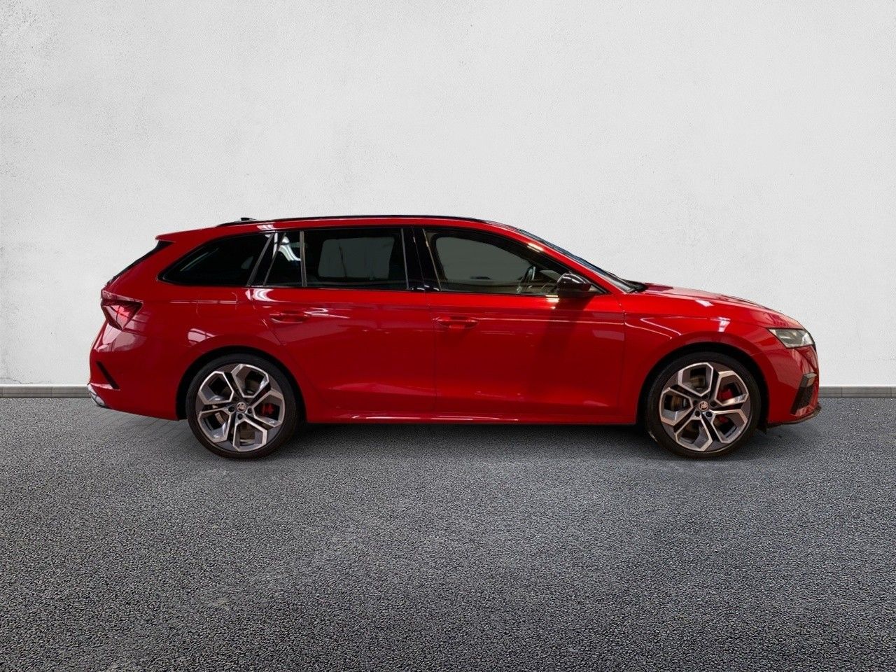 Skoda Octavia Combi RS First Edition - Samsaru's Car Outlet