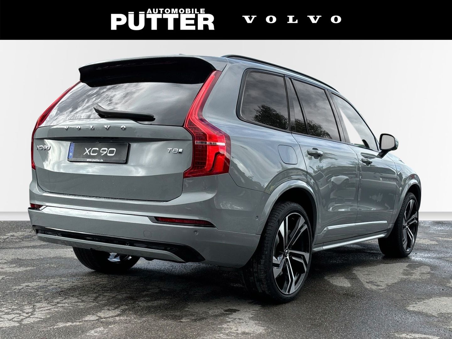Volvo XC90 Recharge T8 AWD Ultra Dark 7-Sitzer 22'' B&
