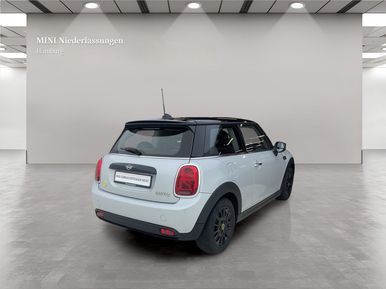 MINI Cooper SE - Samsaru's Car Outlet