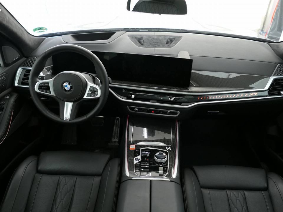 BMW X7 xDrive40i M Sportpaket*Standhzg*ab 3,49% eff.