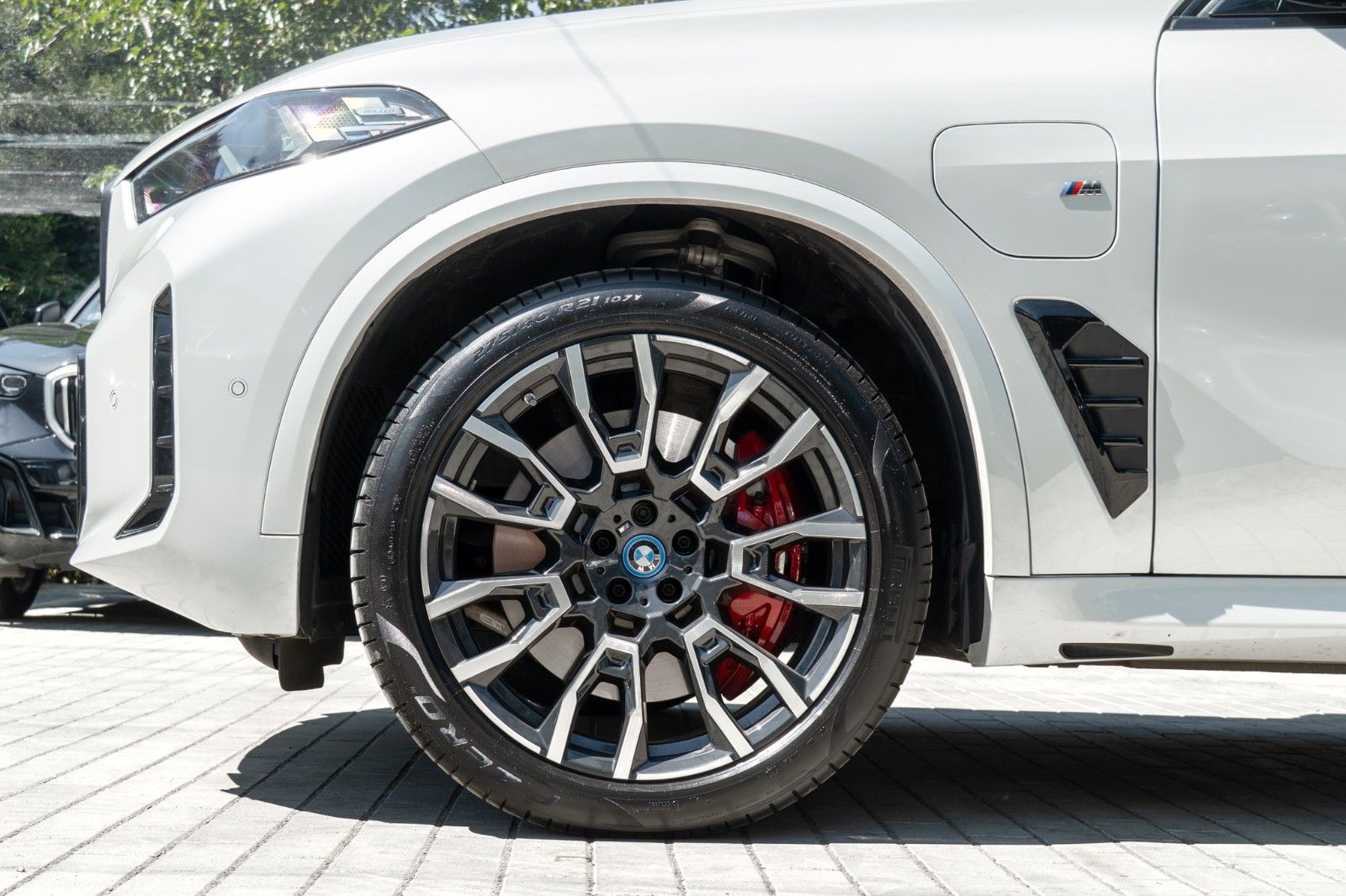 BMW X5 50e M SPORT.LUFTF.PANO.LHZ.DR.ASS.PRO.H/K.360