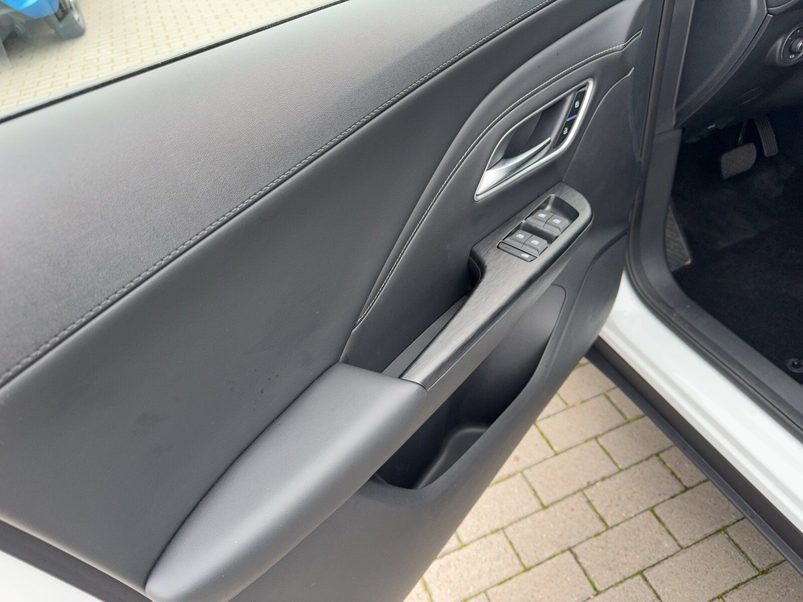 MG ZS Hybrid+ Luxury *360°Kamera/Navi/SHZ/CarPlay