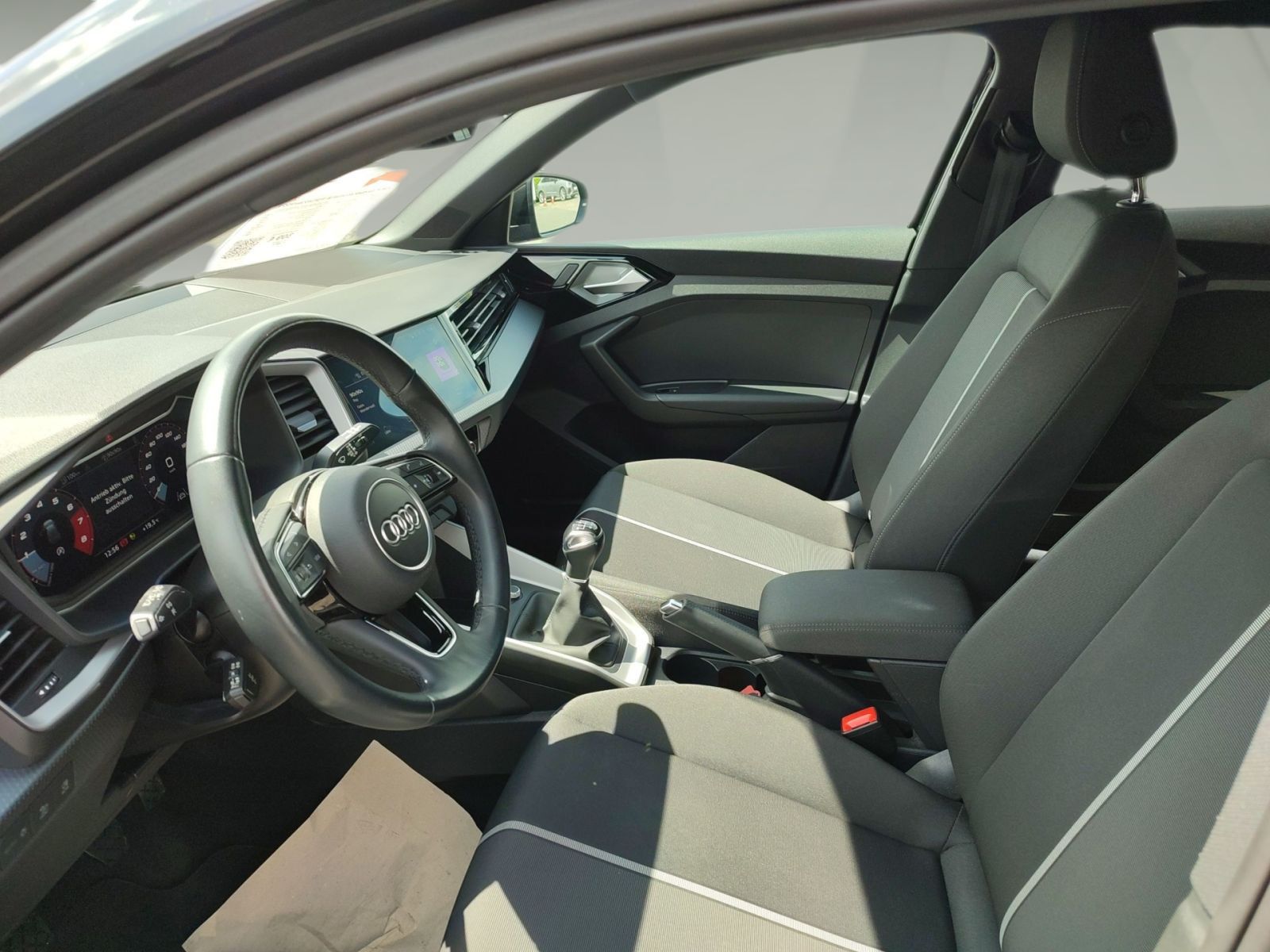 Audi A1 Sportback Advanced 30 TFSI - Samsaru's Car Outlet