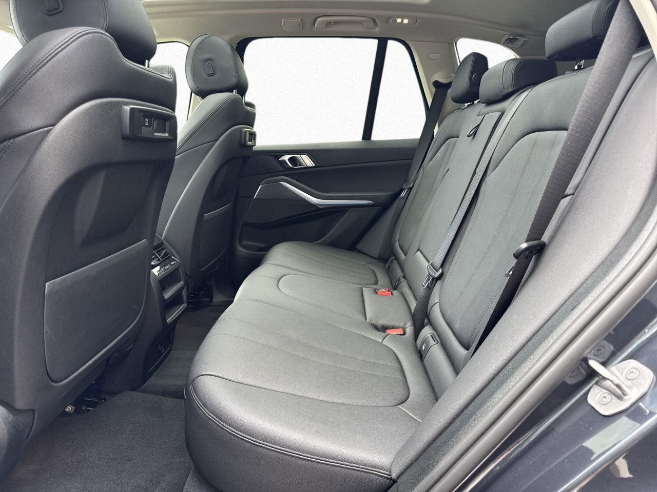 BMW X5 xDrive 45e LivePro,AHK,Pano,St+Go,Luftfed,HUD