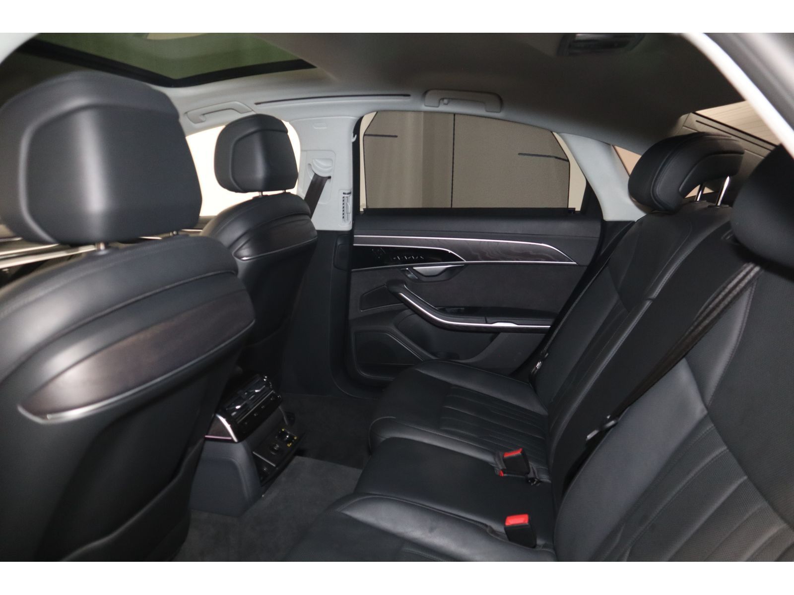 Audi A8 50 TDI quattro - Samsaru's Car Outlet