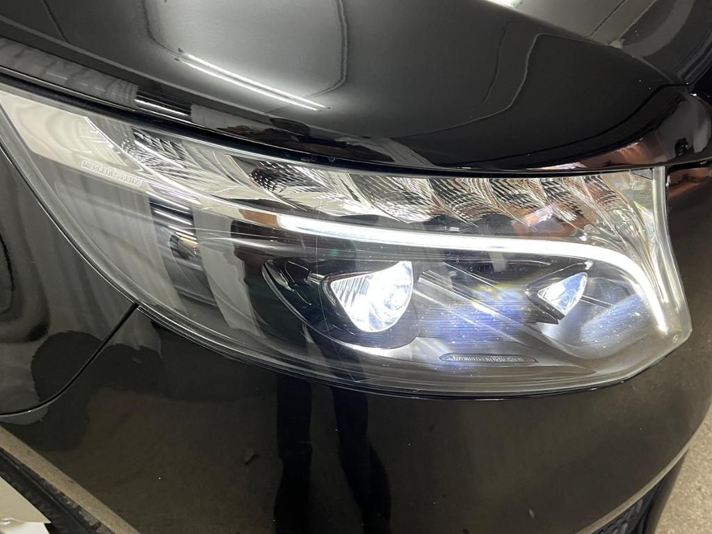 Mercedes-Benz V250d k EditionSport - Samsaru's Car Outlet