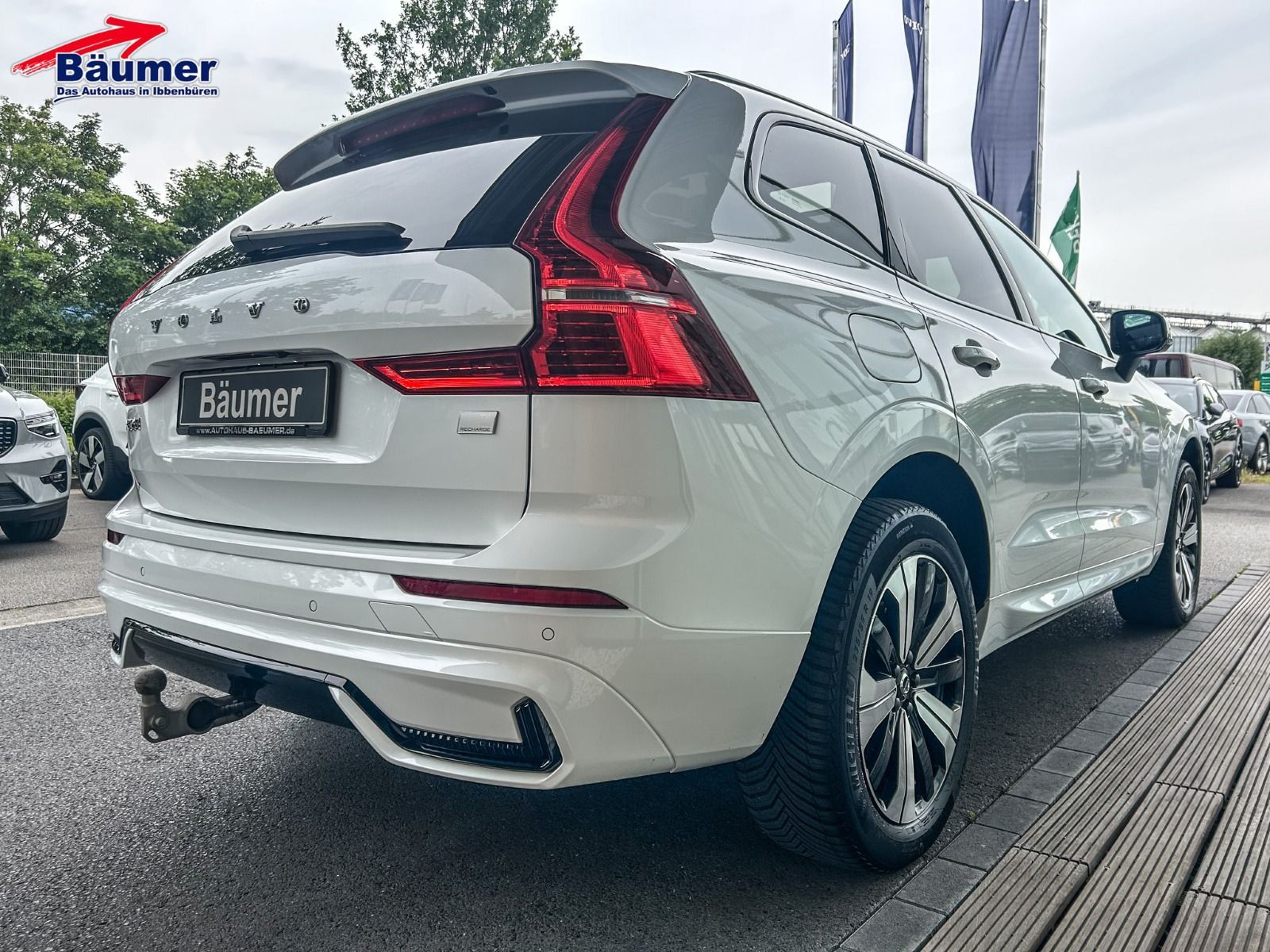 Volvo XC60 T6 Twin Engine AWD PHEV R-Design +AHK