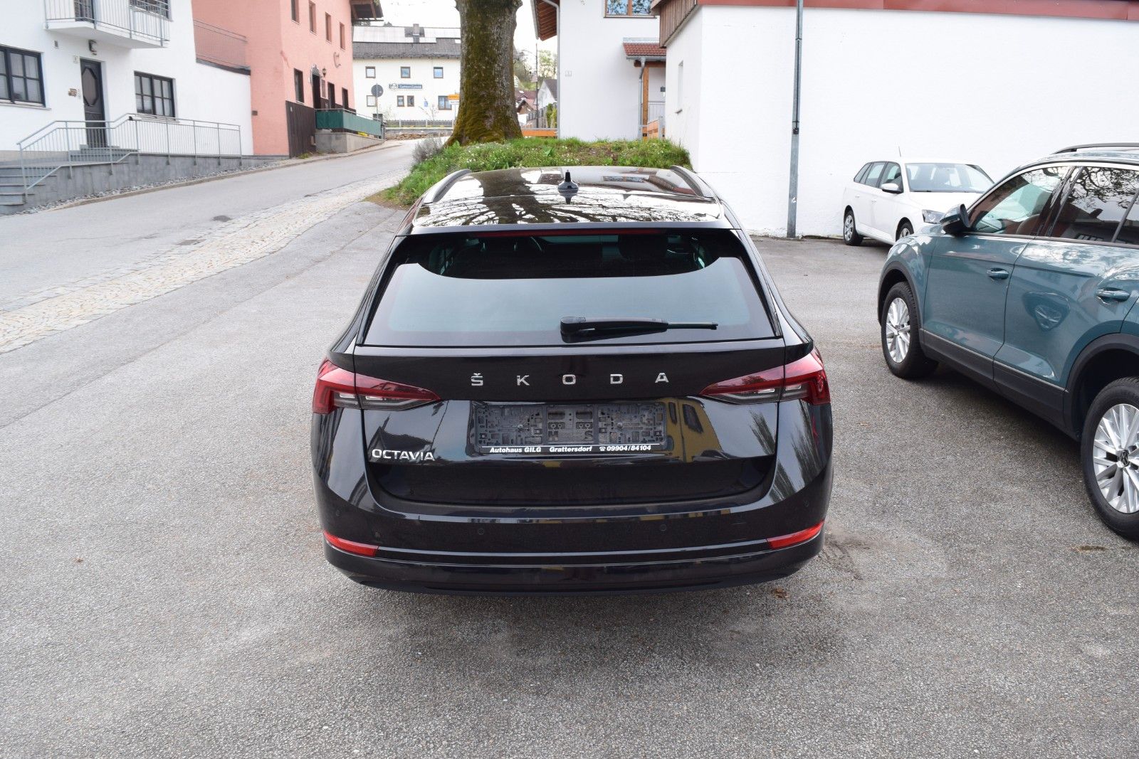 Skoda Octavia Combi Style - Samsaru's Car Outlet
