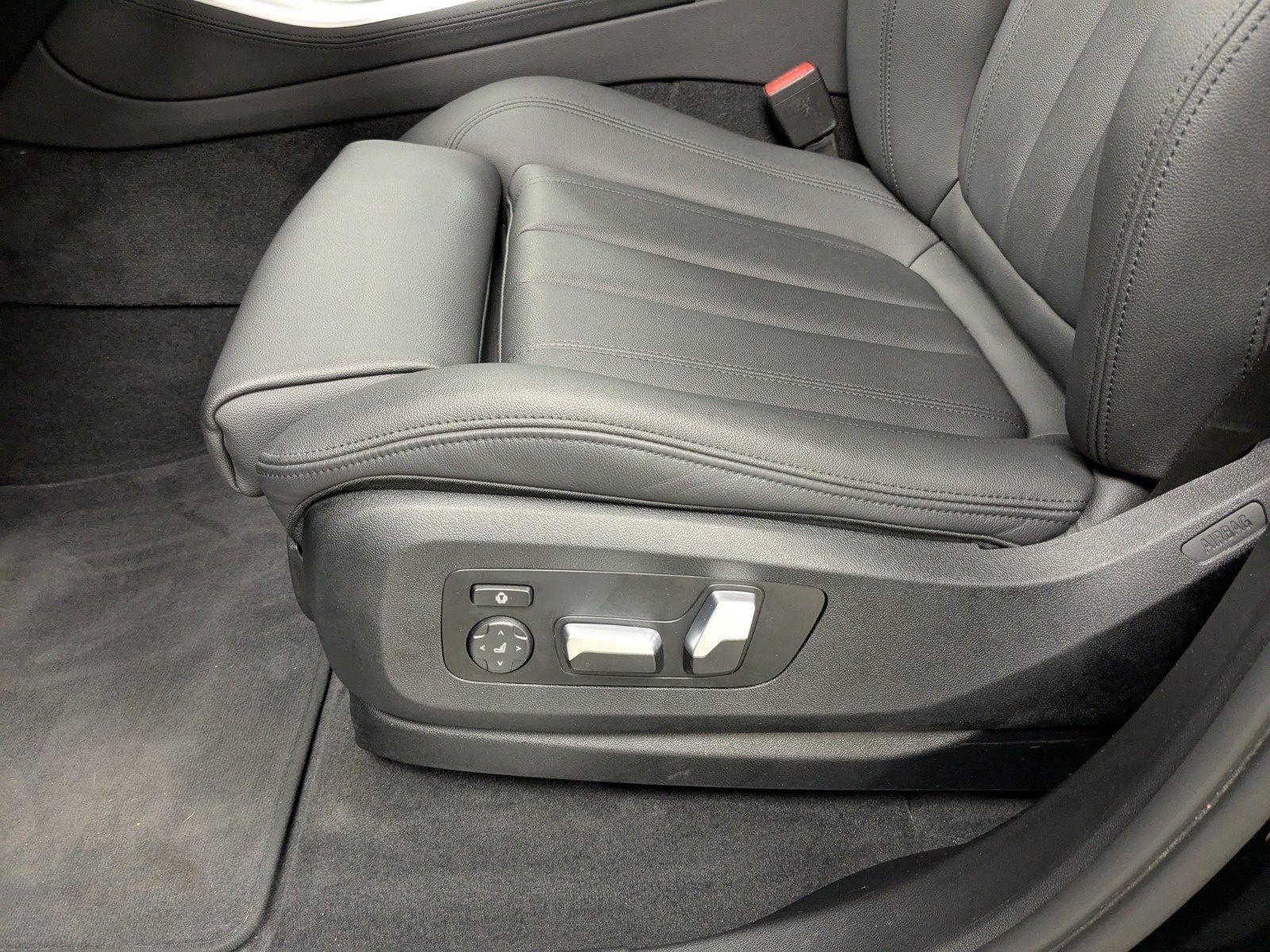 BMW X5 xDrive45e PA SHZ LHZ CP+ DAB 20" AHK LED WLAN
