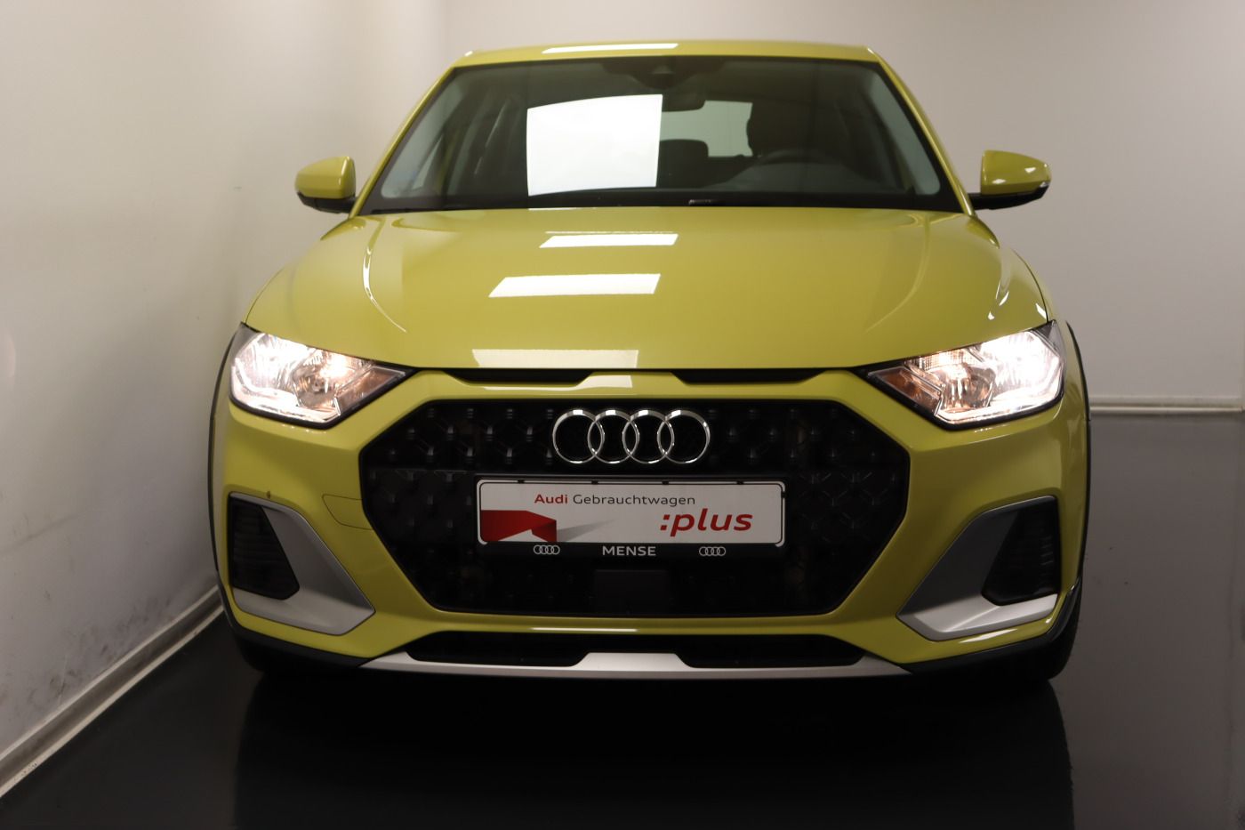 Audi A1 allstreet 35 TFSI - Samsaru's Car Outlet