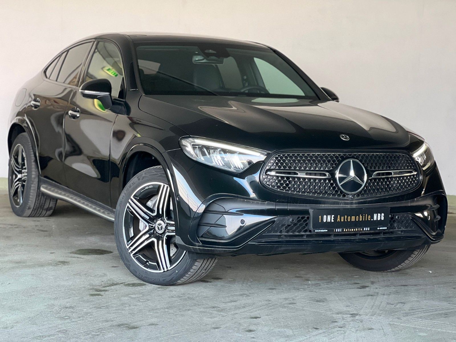 Mercedes-Benz GLC 300 de 4Matic Plug-In - Samsaru's Car Outlet
