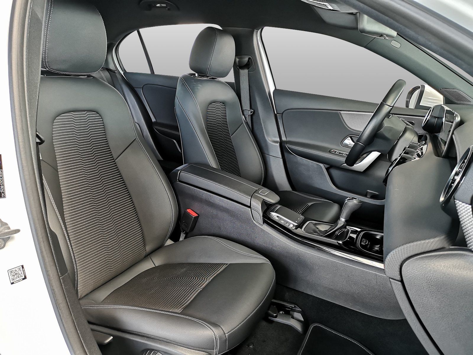 Mercedes-Benz A 180 Progressive - Samsaru's Car Outlet