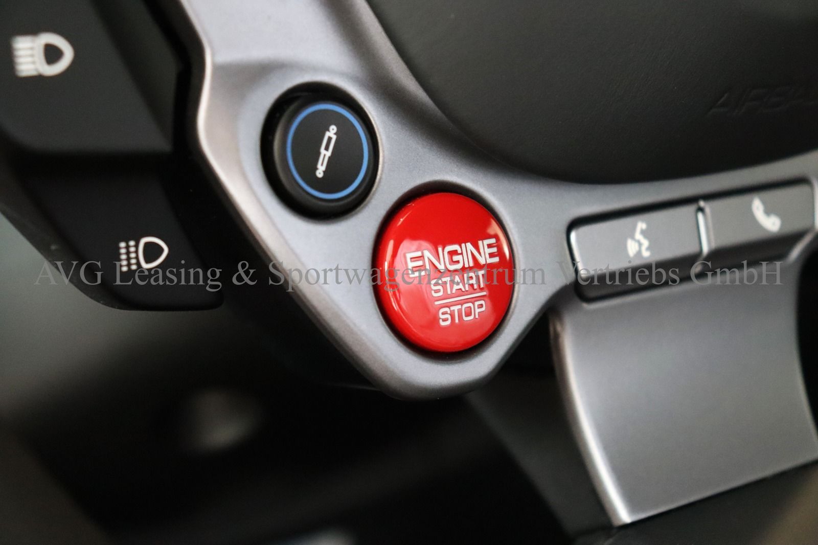 Ferrari 812 Superfast - Samsaru's Car Outlet
