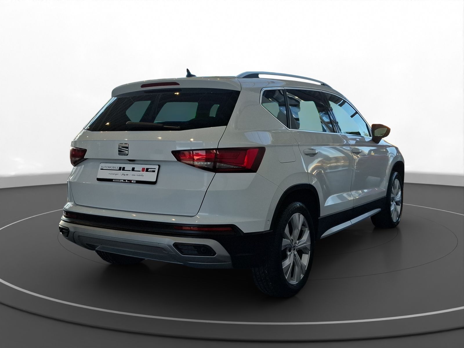 Seat Ateca 2.0 TDI DSG 4Drive Xperience AHK*Pano*Kam