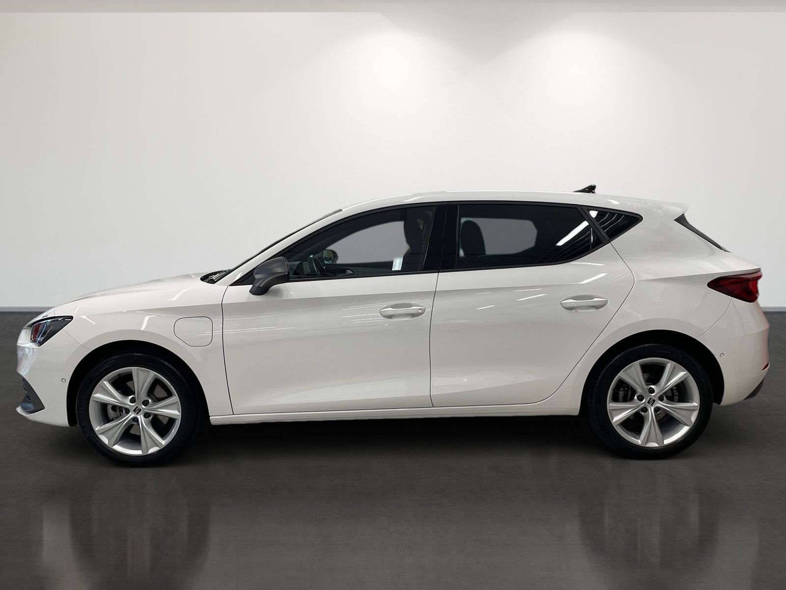 Seat Leon 1.4 TSI e-Hybrid FR *AHK*KAMERA*NAVI*LED*