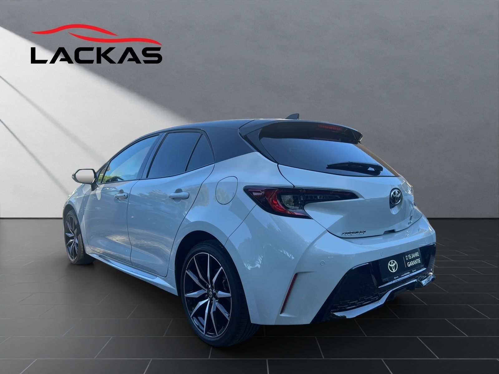 Toyota Corolla 2.0 Hybrid GR Sport 1HD+NAVI+CARPLAY+PDC
