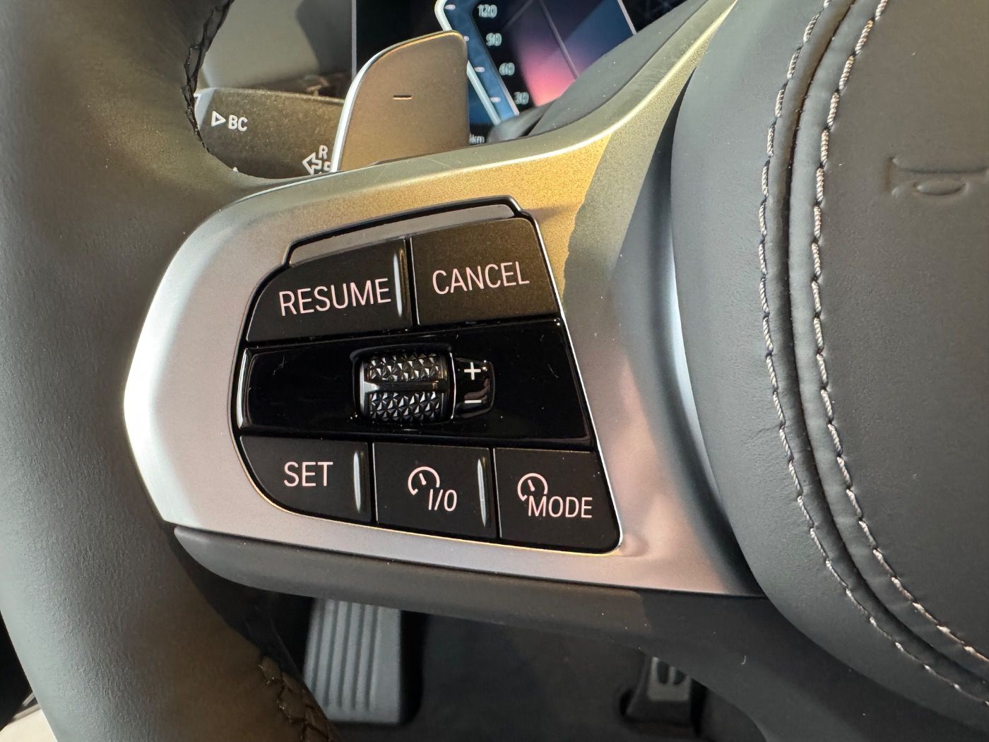 BMW X5 xDrive30d M-Sportpaket AHK/LuftFW/GSD/Int-AL