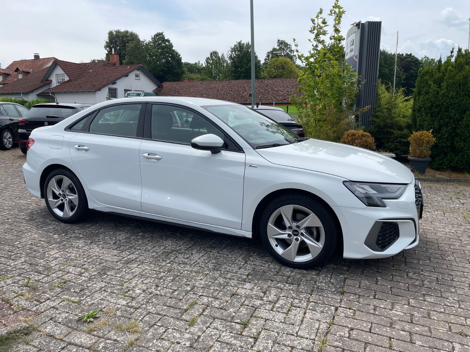 Audi A3 Lim. 2.0 TDI S line - Samsaru's Car Outlet