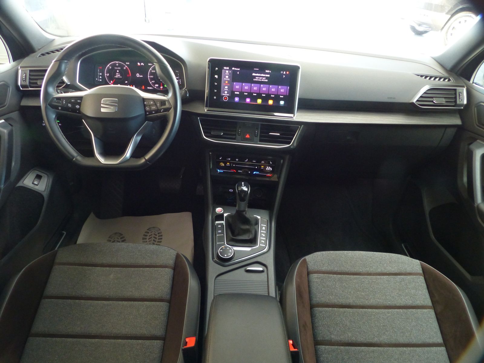 Seat Tarraco Xcellence 4Drive AHK+LED+ACC+Standh+Navi