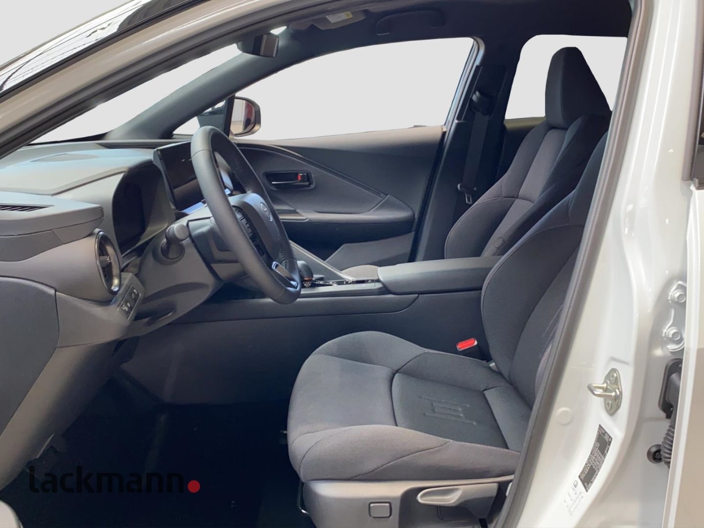Toyota C-HR 1.8 Hybrid - Samsaru's Car Outlet